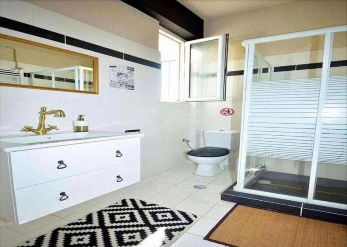 Athens 24-Hours Hostel #Athensairport #Latecheck-In #Privatetransportservice #Groups #Downtown Markópoulon Zimmer foto